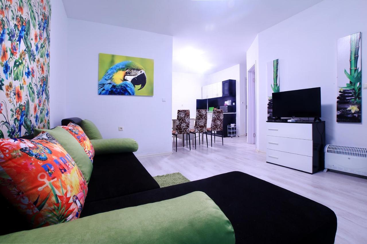Modern Delux Apartments In Flowers&Pool Private Complex バルチク エクステリア 写真