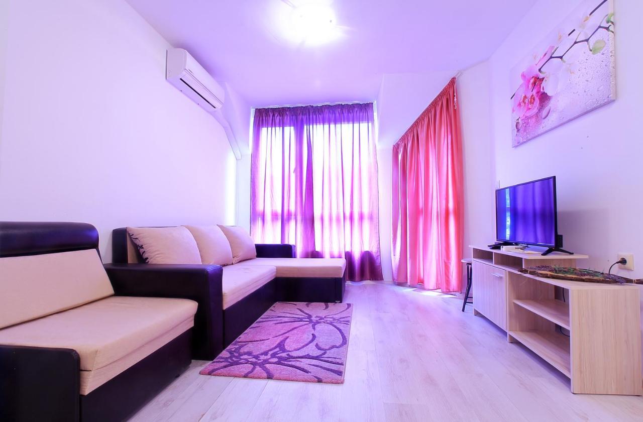Modern Delux Apartments In Flowers&Pool Private Complex バルチク エクステリア 写真