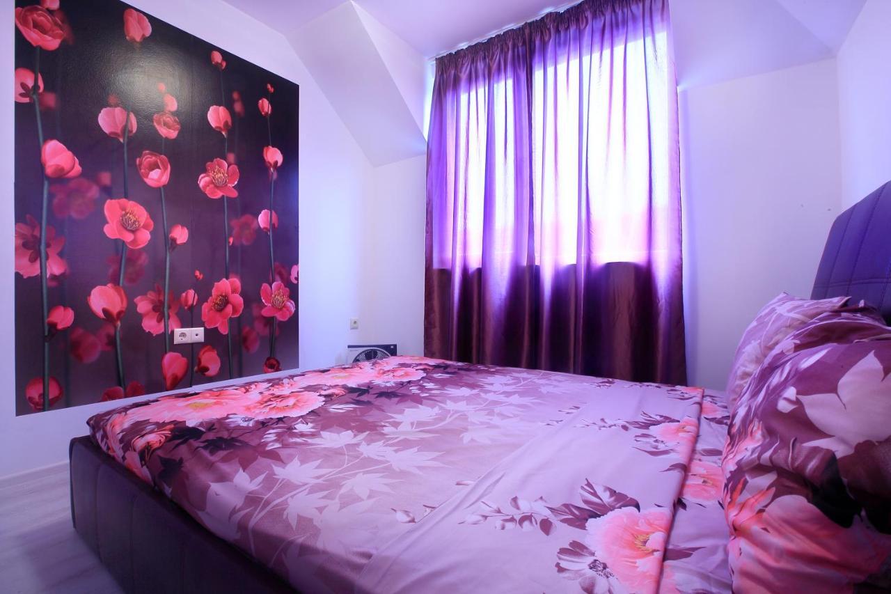 Modern Delux Apartments In Flowers&Pool Private Complex バルチク エクステリア 写真