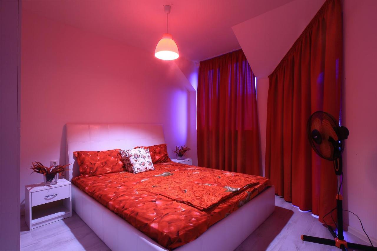 Modern Delux Apartments In Flowers&Pool Private Complex バルチク エクステリア 写真