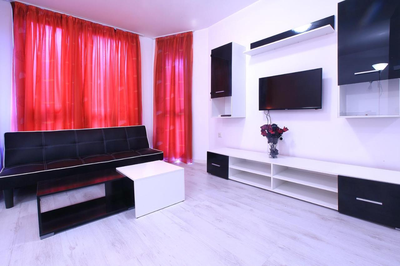 Modern Delux Apartments In Flowers&Pool Private Complex バルチク エクステリア 写真