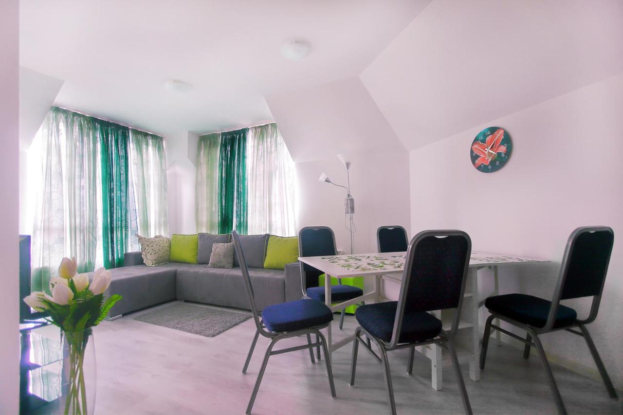 Modern Delux Apartments In Flowers&Pool Private Complex バルチク エクステリア 写真